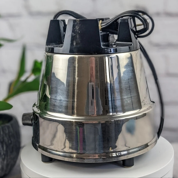 Hamilton Beach Blender 350 Watt Model E52210 Black Base Motor Only - Picture 3 of 9